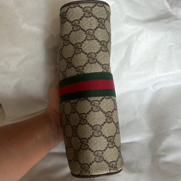 Gucci Pouch - Picture 6 of 11